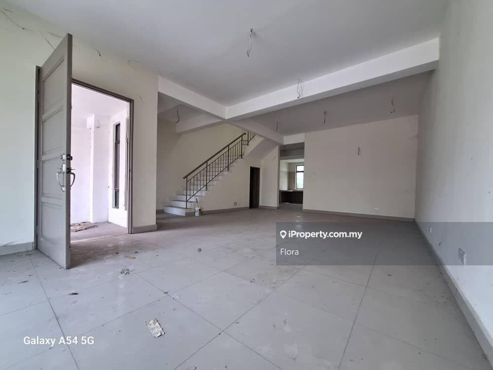 2-storey Terraced House for Sale in Lakeside Residences, Puchong by Flora - iProperty.com.my