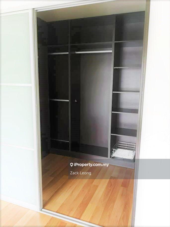 Condominium for Sale in Bayan Villa, Seri Kembangan by Zack Leong - iProperty.com.my