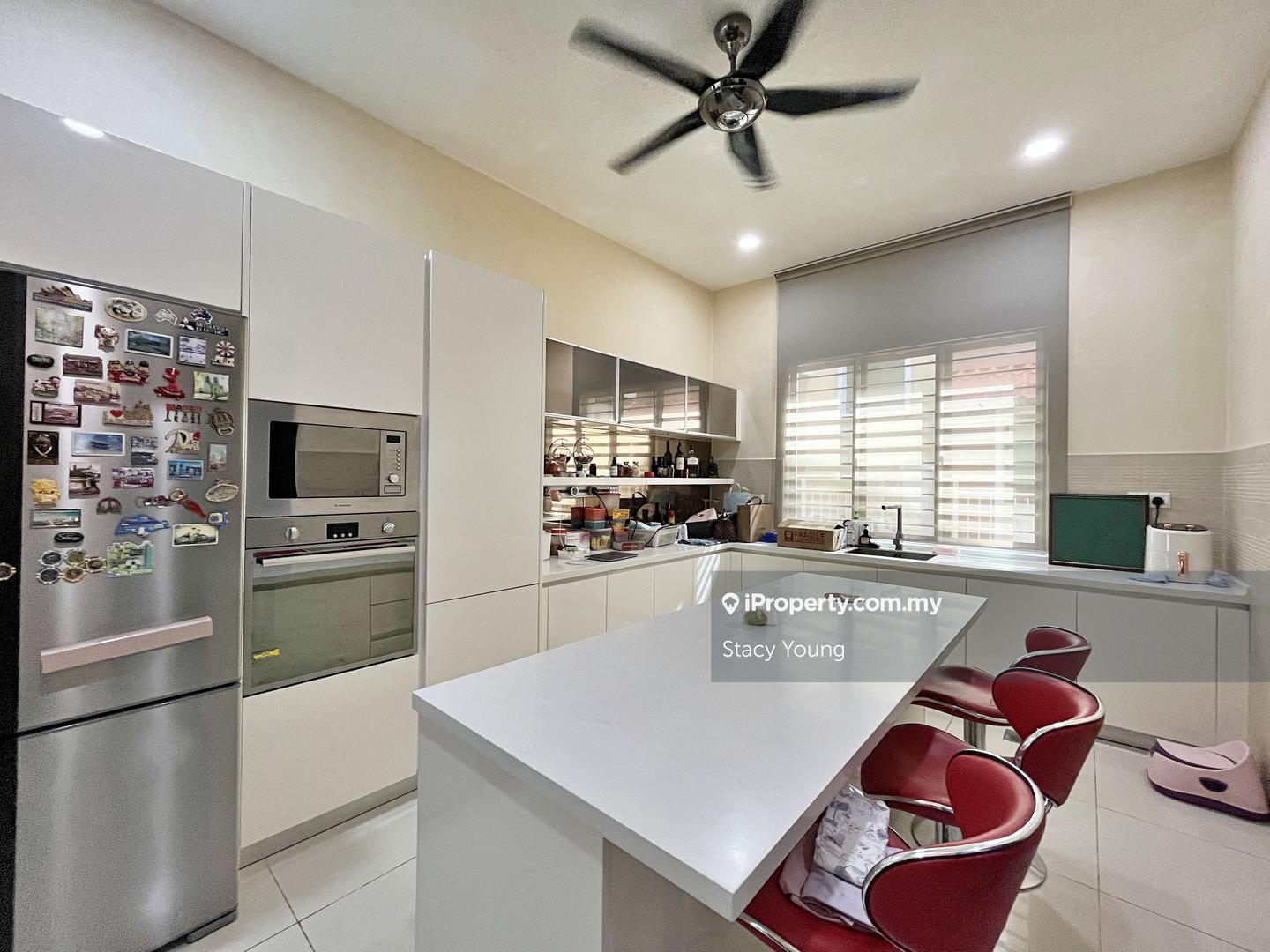 Bungalow House for Sale in Bukit Sungai Long, Kajang by Stacy Young - iProperty.com.my