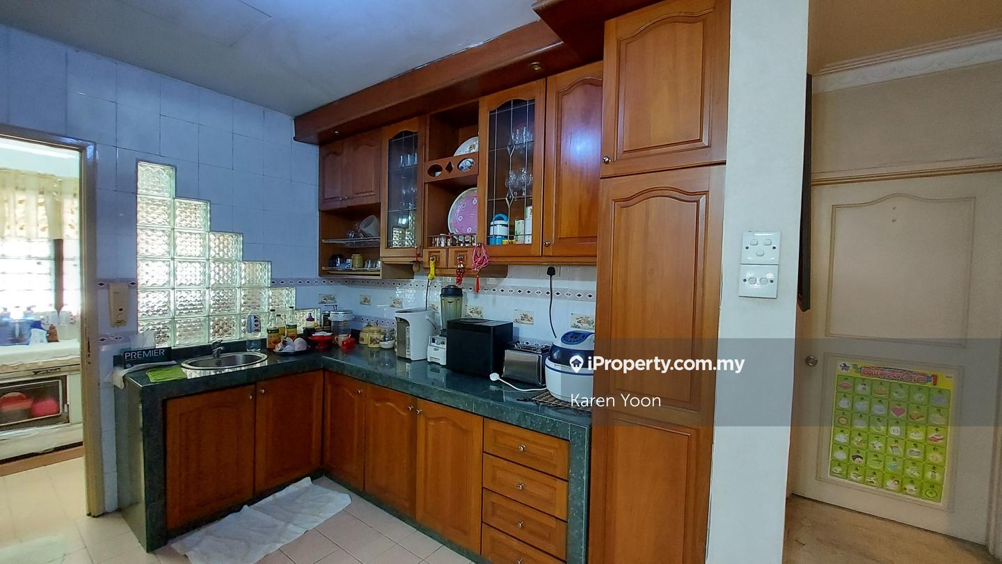 Rumah Berkembar untuk Dijual di Kota Kemuning, Shah Alam oleh Karen Yoon - iProperty.com.my