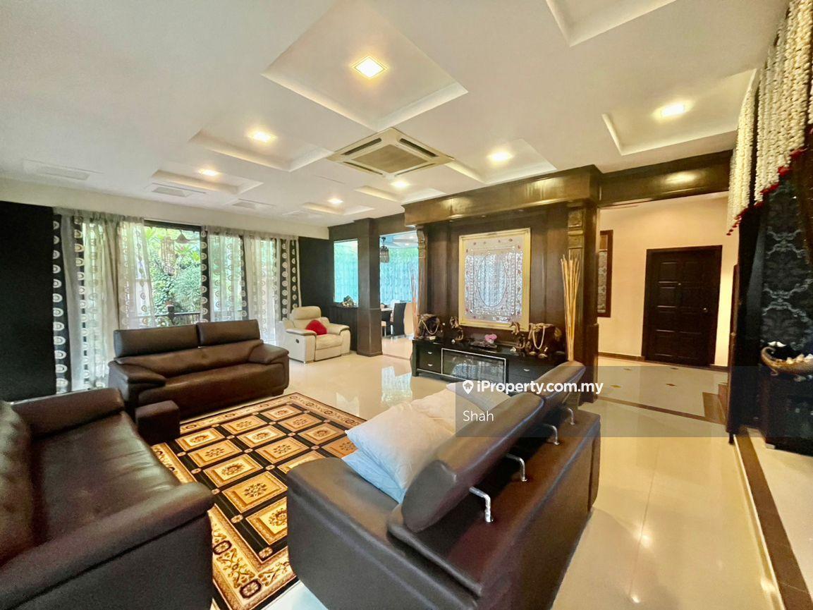 2.5-storey Terraced House for Sale in Laman Oakleaf, Ampang by Shah - iProperty.com.my