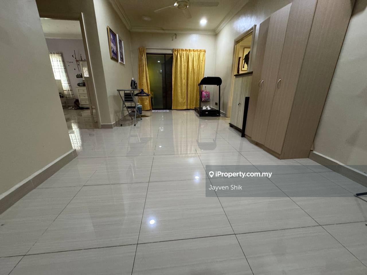 Semi-Detached House for Sale in Bandar Putra Permai, Seri Kembangan by Jayven Shik - iProperty.com.my