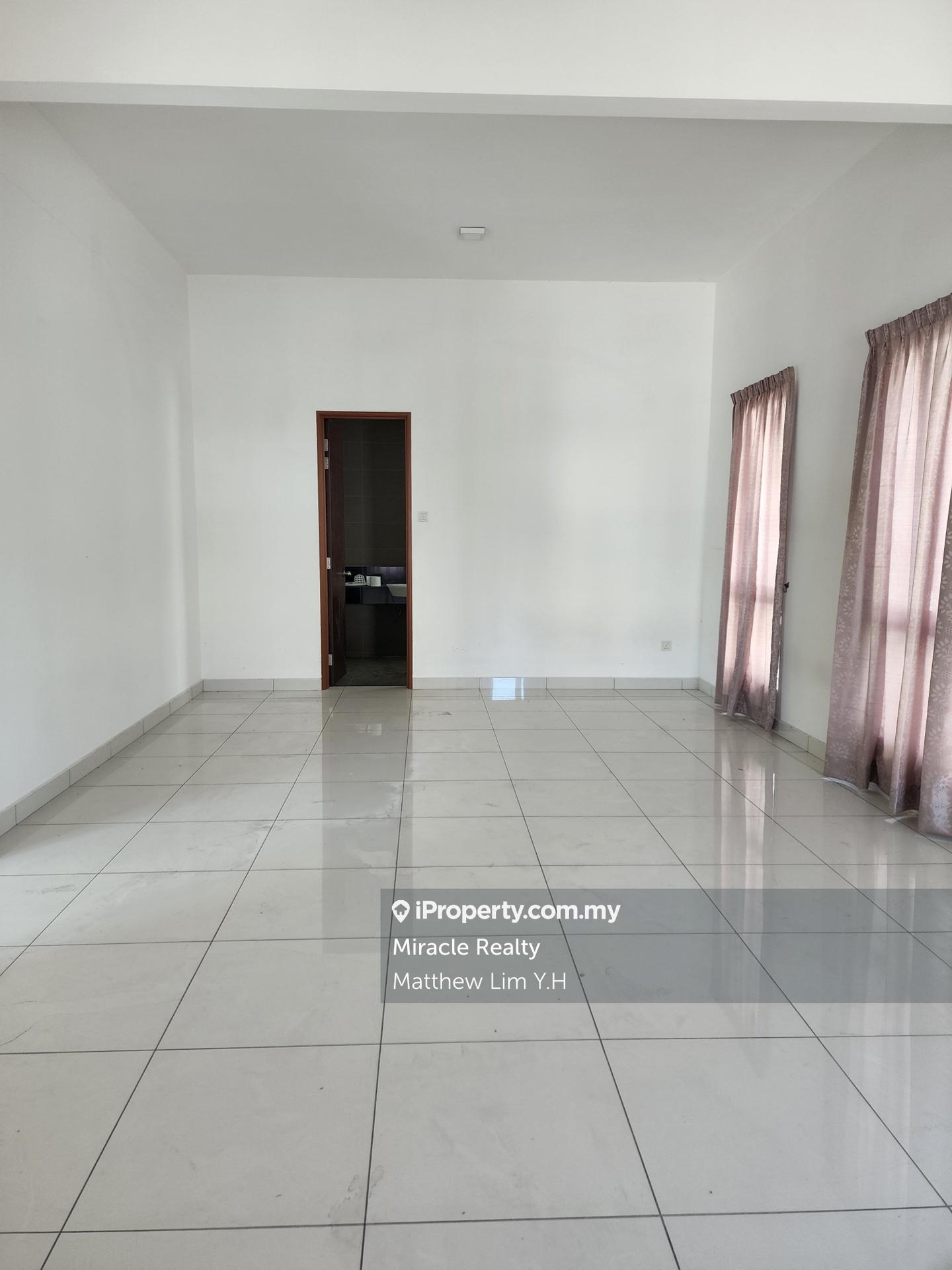 Rumah Berkembar untuk Dijual di Ambang Botanic, Klang oleh Matthew Lim Y.H - iProperty.com.my