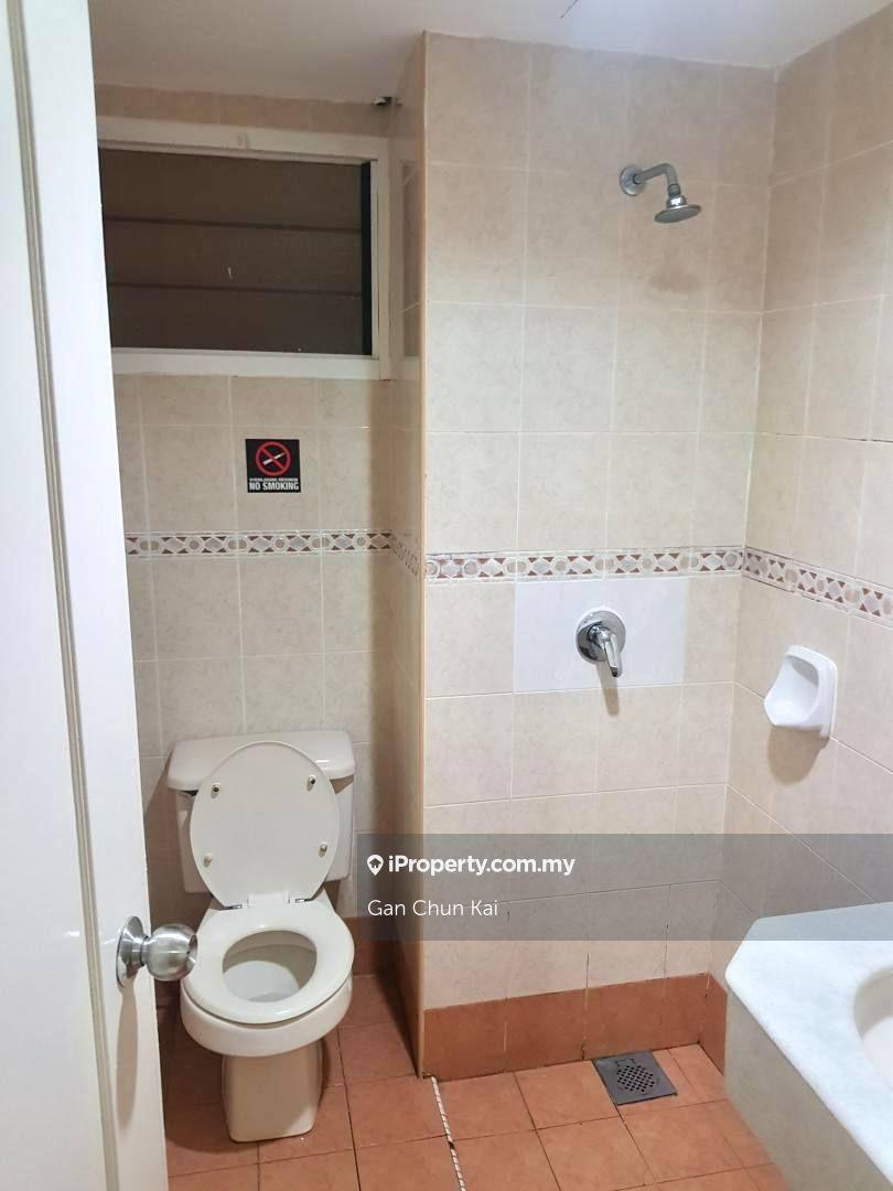 Condominium for Rent in Gurney Park Condominium by Gan Chun Kai - iProperty.com.my