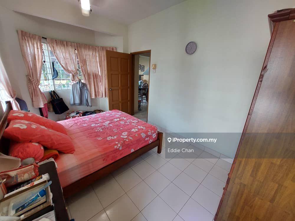 Bungalow House for Sale in Kemensah Heights, Ulu Kelang by Eddie Chan - iProperty.com.my