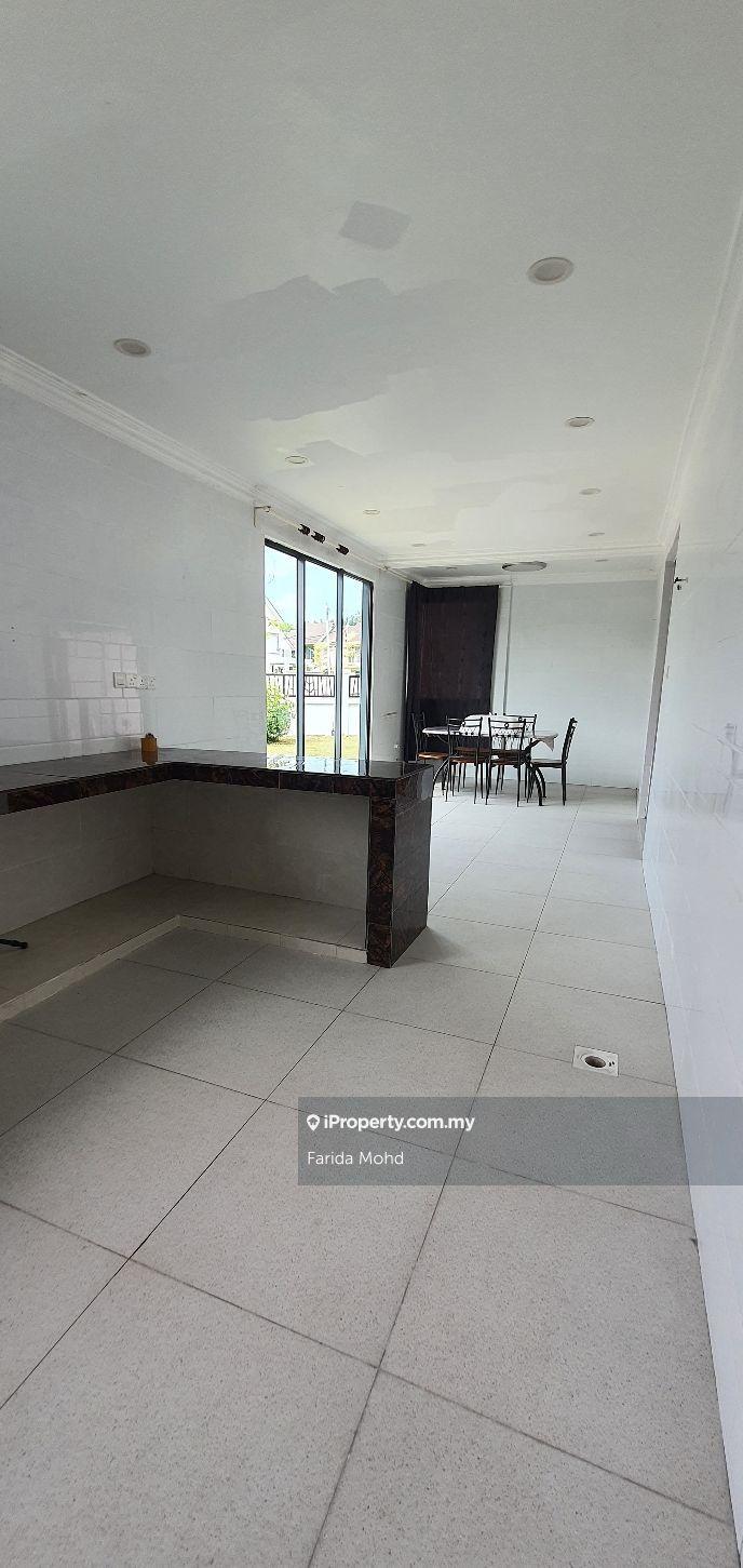 Semi-Detached House for Sale in Bandar Baru Puncak Alam, Puncak Alam by Farida Mohd - iProperty.com.my