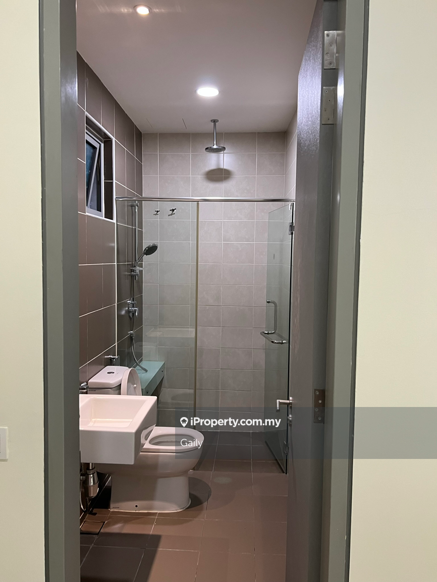 Rumah Berangkai 3 Tingkat untuk Dijual di Symphony Hills, Cyberjaya oleh Gaily - iProperty.com.my
