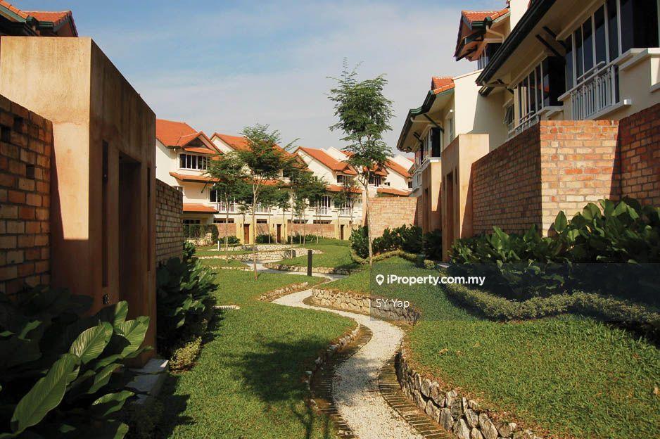 Rumah Berangkai 3 Tingkat untuk Disewa di Adiva Courtyard Desa Parkcity, Desa Parkcity oleh SY Yap - iProperty.com.my