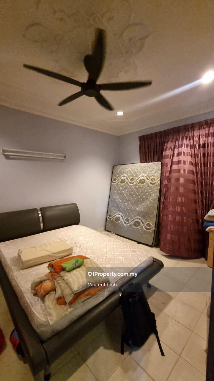 Bungalow House for Sale in Taman Petaling, Kepong by Vincent Goh - iProperty.com.my