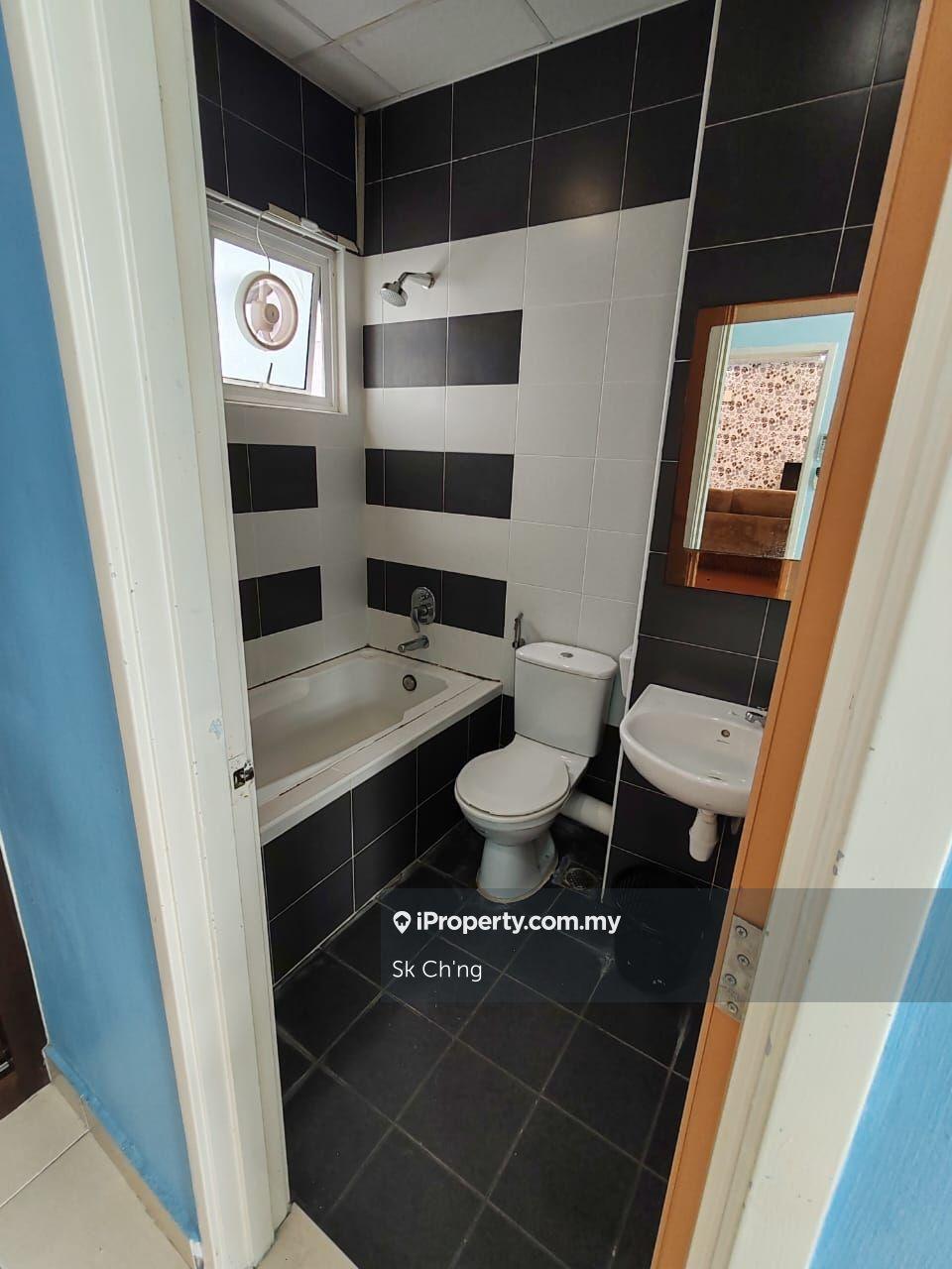 Condominium for Rent in I-Regency Condominium (Ideal Regency) by Sk Ch'ng - iProperty.com.my