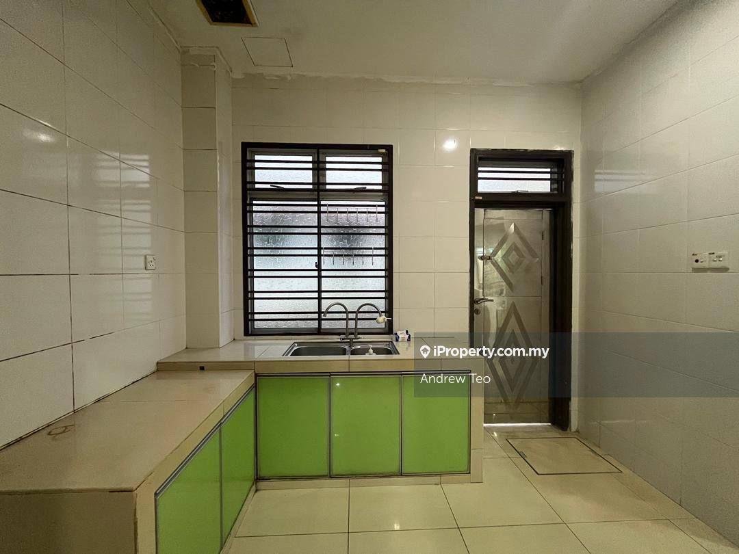 Rumah Berangkai 2 Tingkat untuk Dijual di Taman JP Perdana, Johor Bahru oleh Andrew Teo - iProperty.com.my