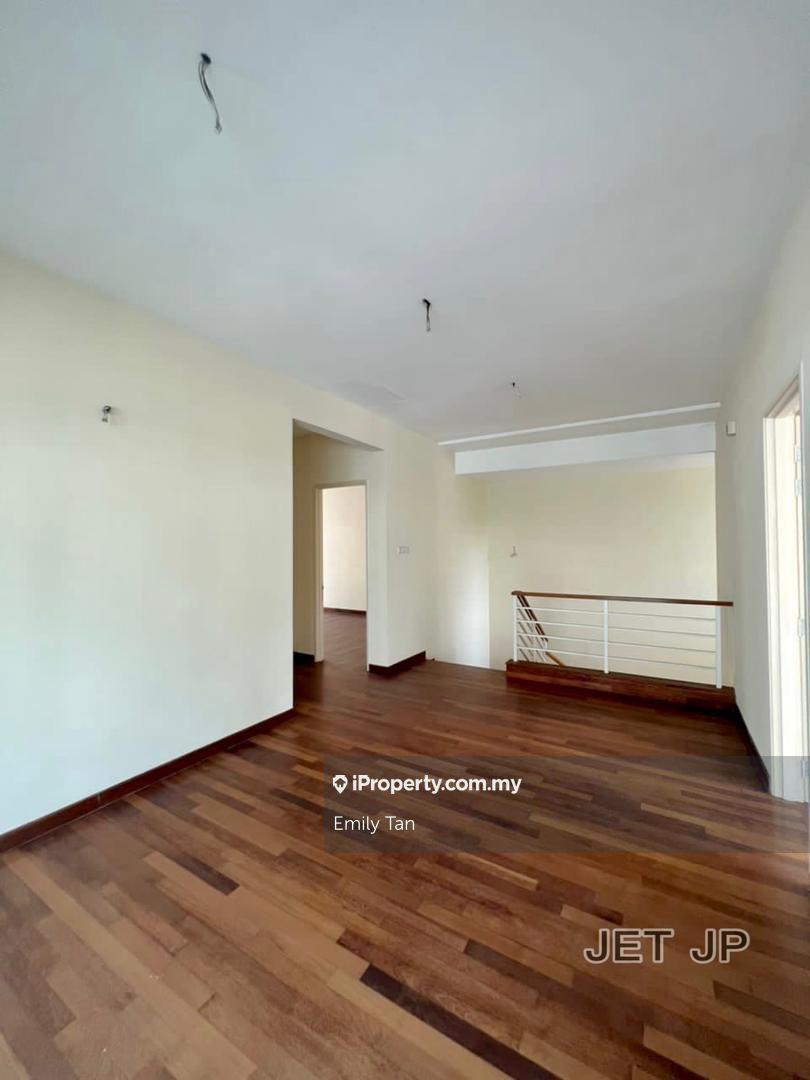 Rumah Berkembar untuk Dijual di Bandar Parklands Bukit Tinggi 3 Klang, Klang oleh Emily Tan - iProperty.com.my