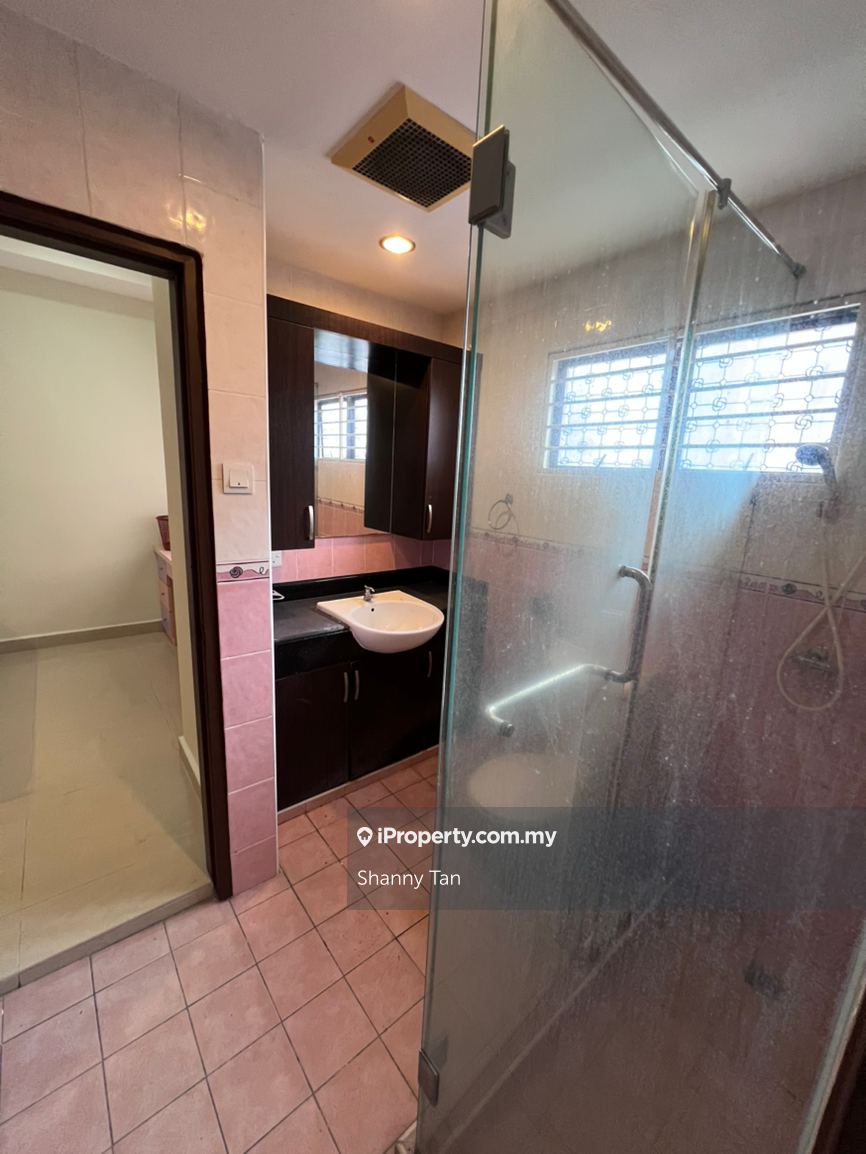 2-storey Terraced House for Sale in SL4, Bandar Sungai Long, Bandar Sungai Long by Shanny Tan - iProperty.com.my
