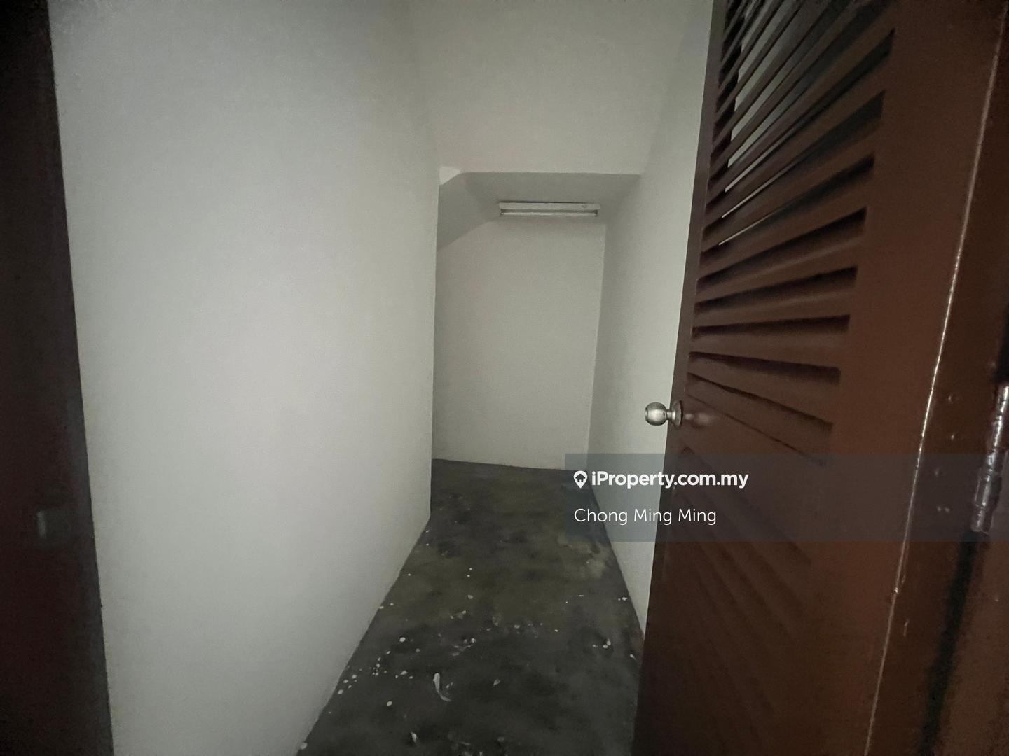 Rumah Berangkai 2 Tingkat untuk Dijual di Saujana Impian, Kajang oleh Chong Ming Ming - iProperty.com.my
