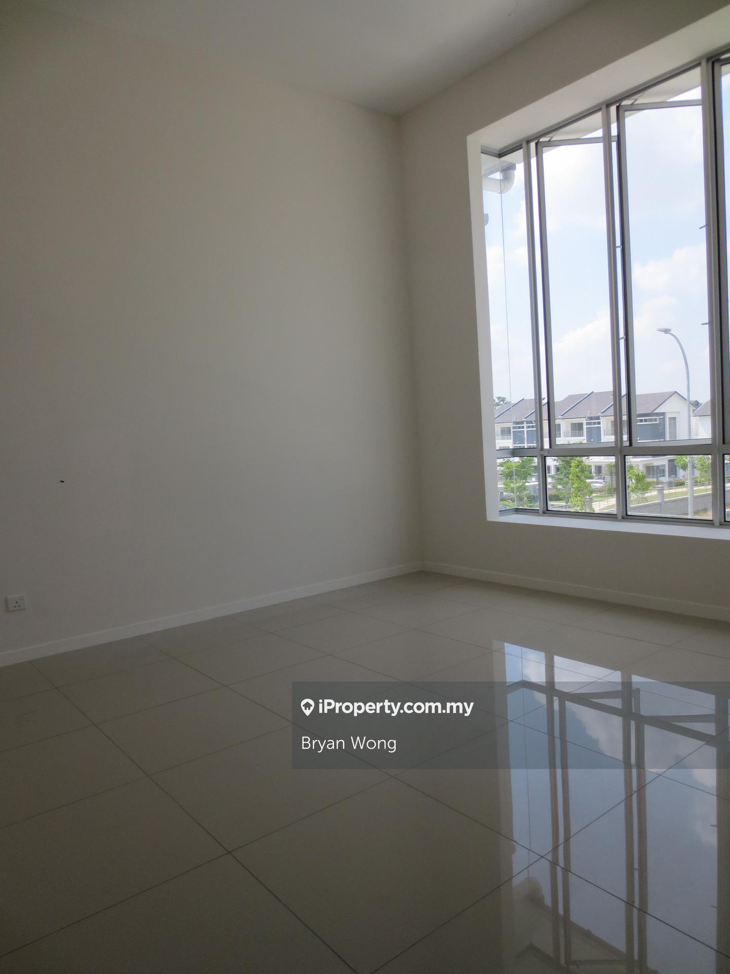 Rumah Berangkai 2 Tingkat untuk Dijual di Tropicana Heights, Kajang oleh Bryan Wong - iProperty.com.my