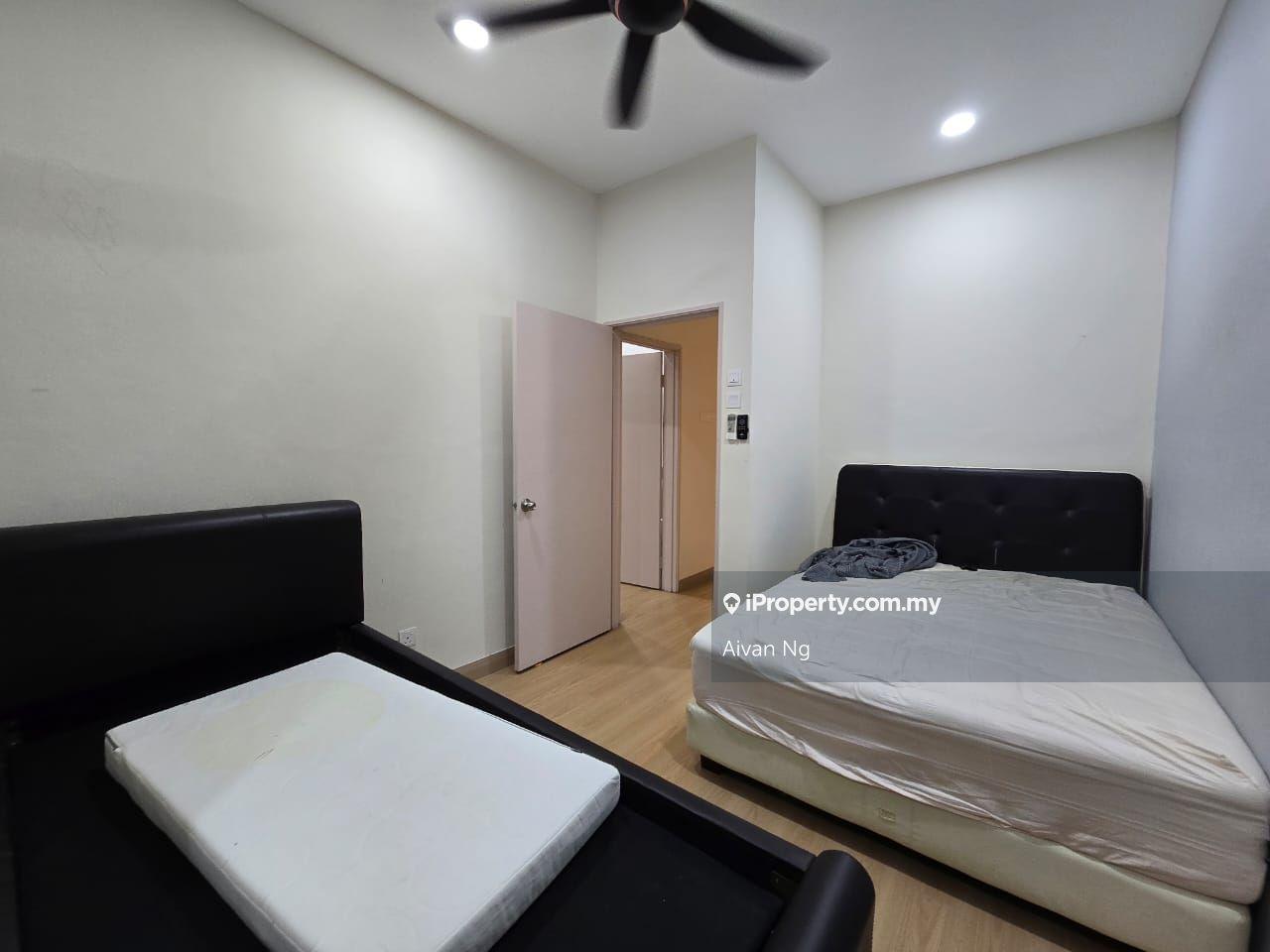 Rumah Berangkai 2 Tingkat untuk Dijual di Palm Walk 3, Bandar Sungai Long oleh Aivan Ng - iProperty.com.my