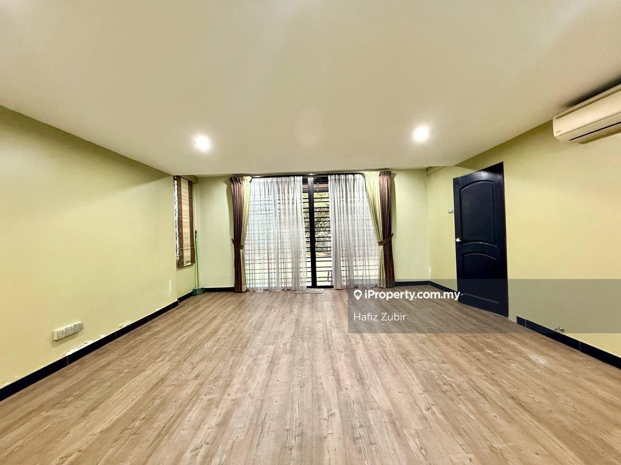 Bungalow House for Sale in Bandar Seri Putra, Bangi by Hafiz Zubir - iProperty.com.my