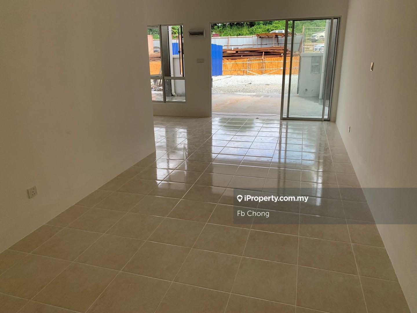 Rumah Berangkai 1 Tingkat untuk Dijual di Desa Pinggiran Bayu, Mantin oleh Fb Chong - iProperty.com.my