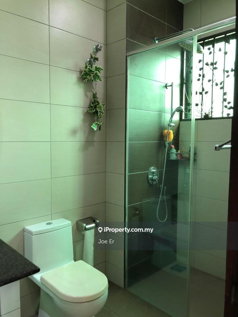 Bungalow House for Sale in Subang Heights, Subang Jaya by Joe ER - iProperty.com.my