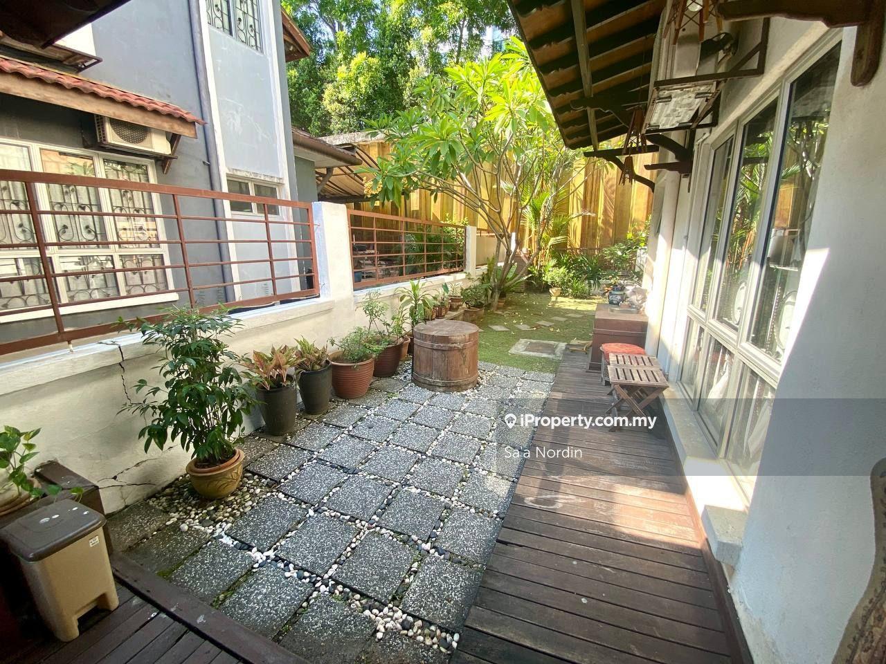 Rumah Berkembar untuk Dijual di Seksyen 7, Shah Alam oleh Sa'a Nordin - iProperty.com.my