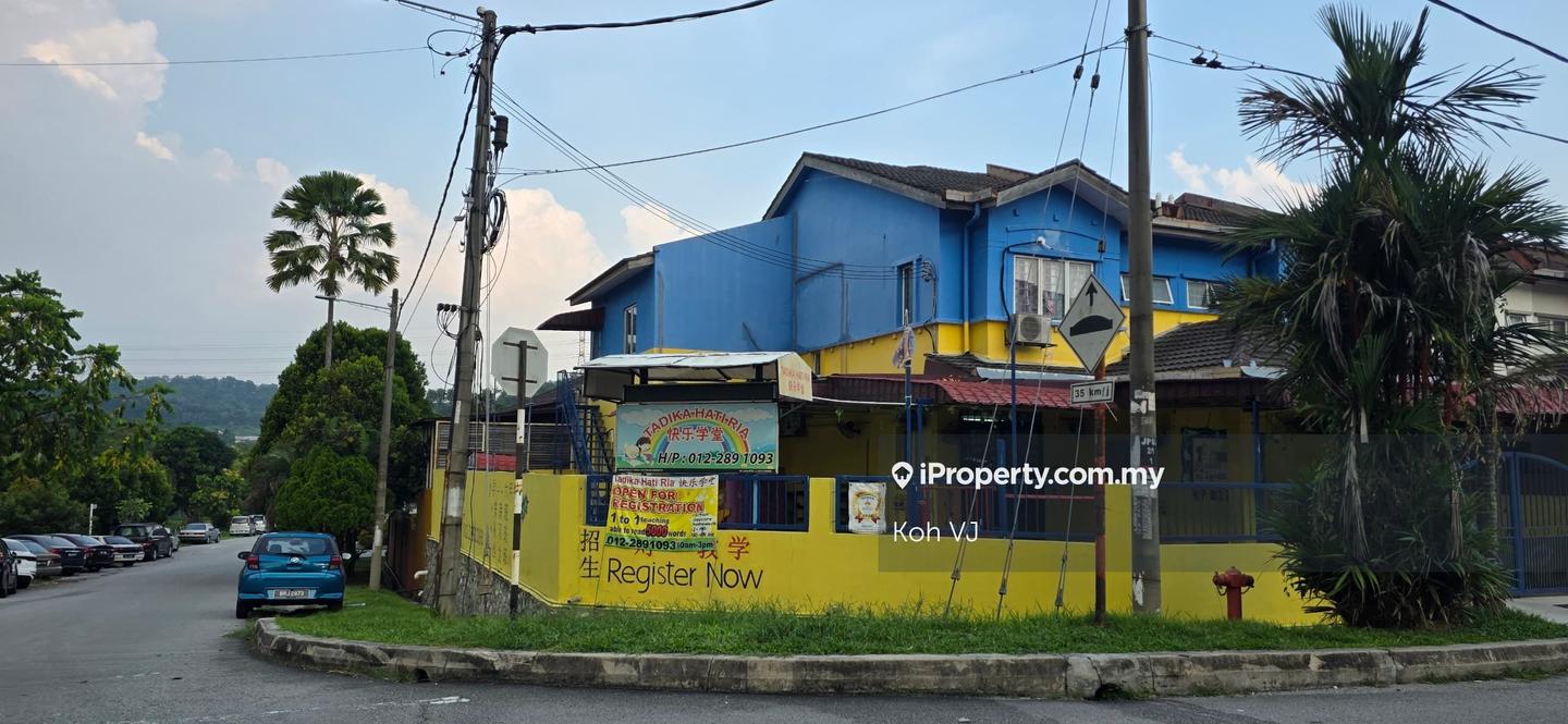Rumah Berangkai 2 Tingkat untuk Dijual di Taman Puncak Jalil, Seri Kembangan oleh Koh VJ - iProperty.com.my