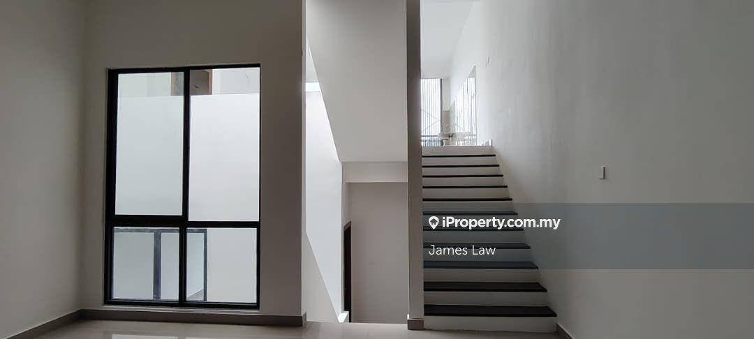 4-storey Terraced House for Sale in Bandar Damansara Perdana, Damansara Perdana by James Law - iProperty.com.my