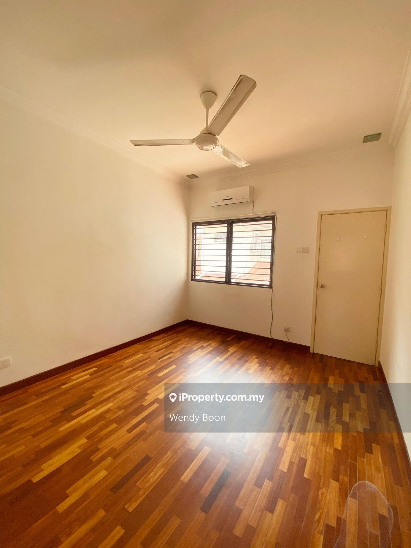 Rumah Berangkai 2.5 Tingkat untuk Disewa di Bandar Puteri Puchong, Puchong oleh Wendy Boon - iProperty.com.my