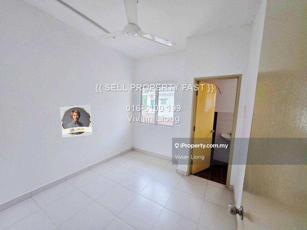 Rumah Berangkai 2 Tingkat untuk Dijual di Taman Pelangi Semenyih, Semenyih oleh Vivian Liong - iProperty.com.my