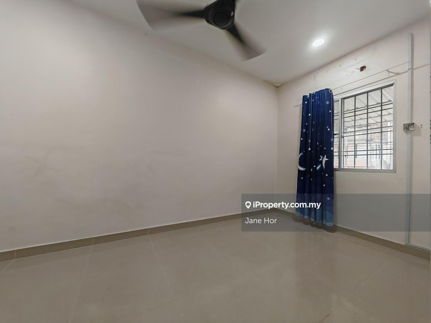2-storey Terraced House for Sale in Taman Lestari Putra, Seri Kembangan by Jane Hor - iProperty.com.my