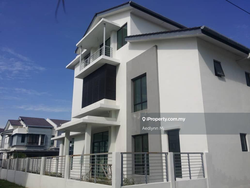 2.5-storey Terraced House for Sale in Taman Putra Impiana Taman Meranti Jaya Taman Tasik, Puchong by Aedlynn Mj - iProperty.com.my