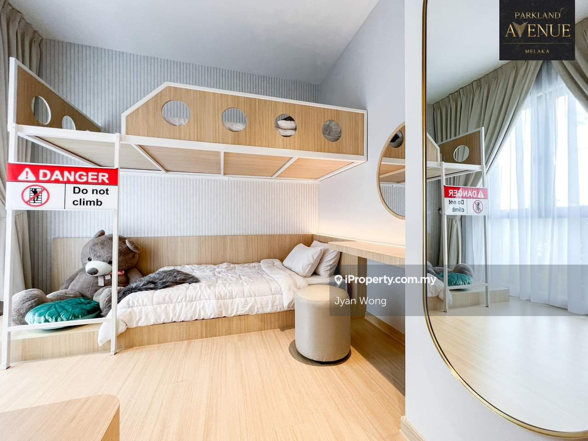 Service Residence for Sale in Parkland Avenue by Jyan Wong - iProperty.com.my