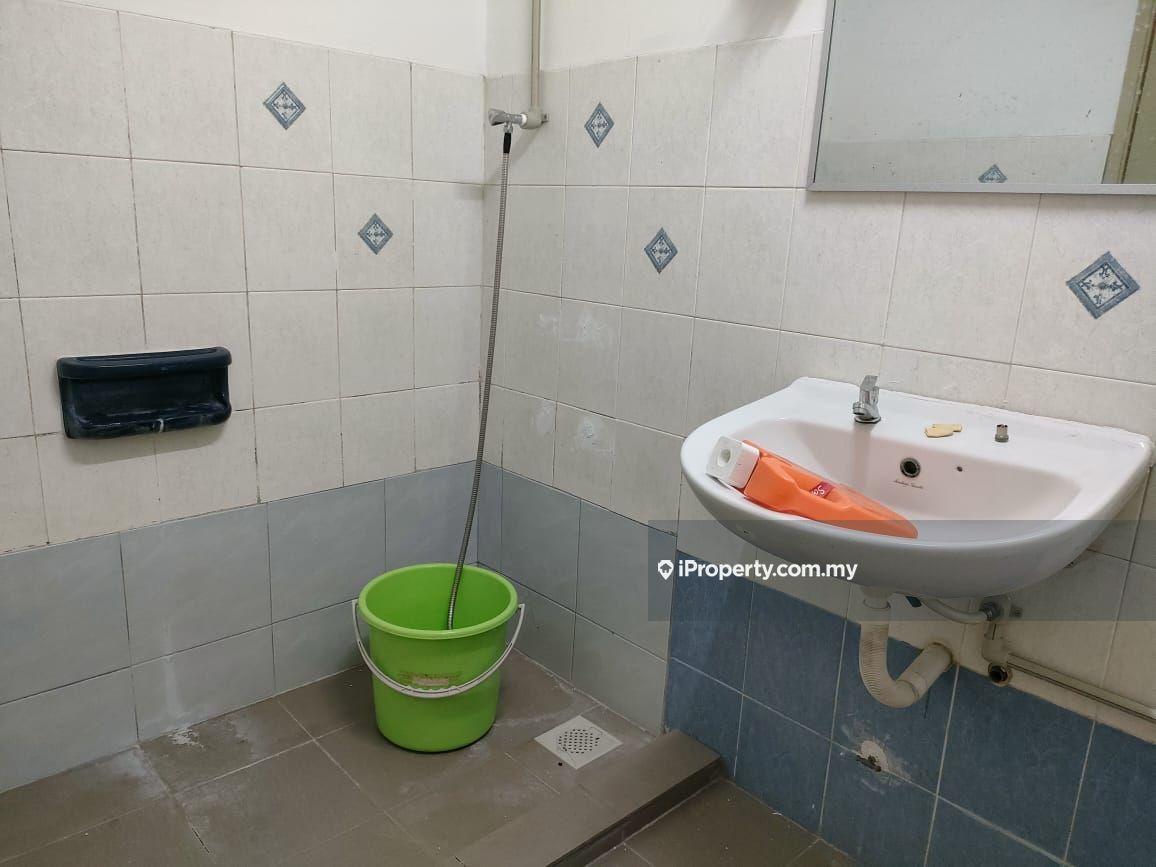 Condominium for Rent in Vista Komanwel A by Celine Lim - iProperty.com.my