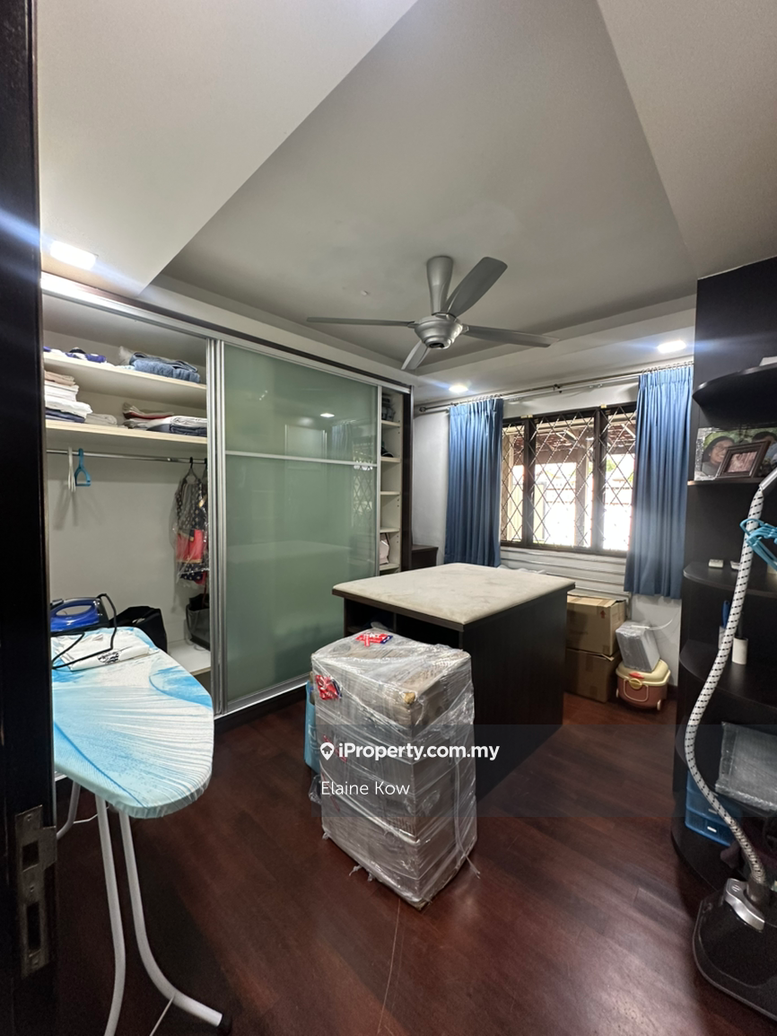 Rumah Berkembar untuk Dijual di Seksyen 6, Petaling Jaya oleh Elaine Kow - iProperty.com.my