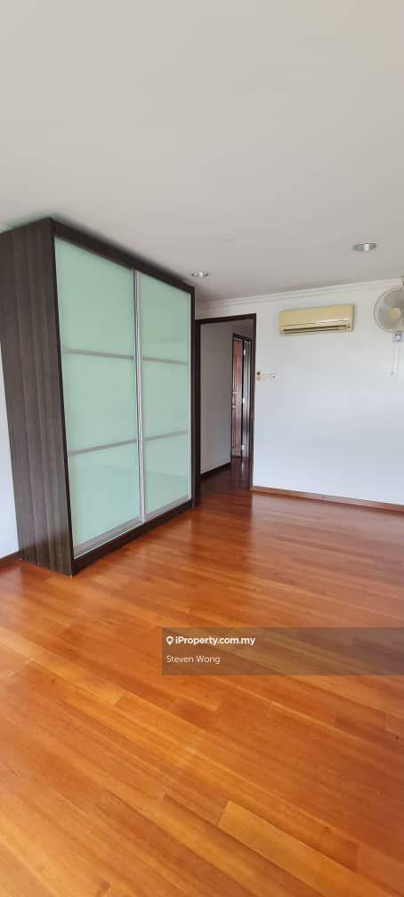 Kondominium untuk Dijual di Impiana On The Waterfront Condominium oleh Steven Wong - iProperty.com.my