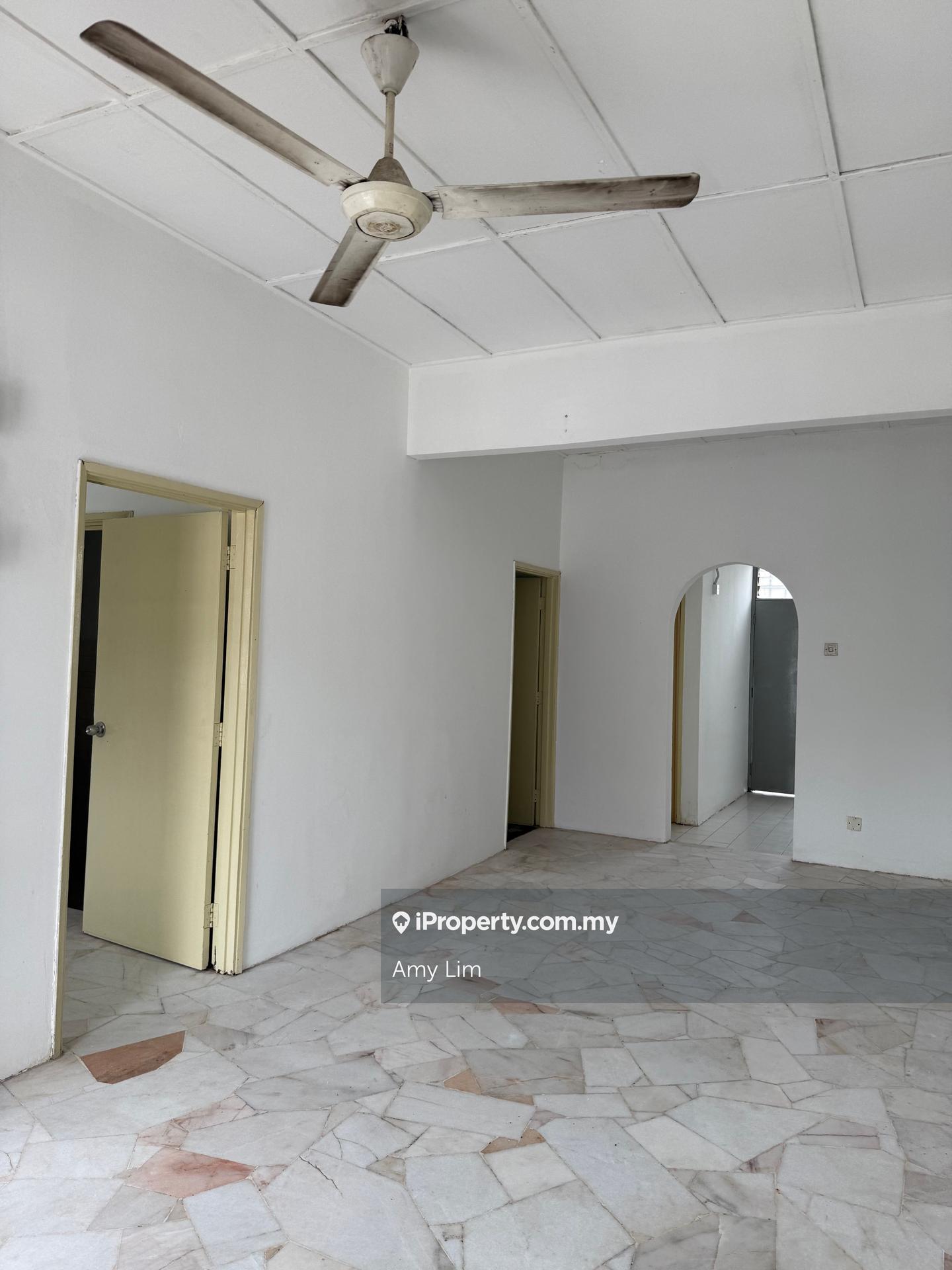 Rumah Berangkai 1 Tingkat untuk Dijual di Taman Alam Megah, Shah Alam oleh Amy Lim - iProperty.com.my