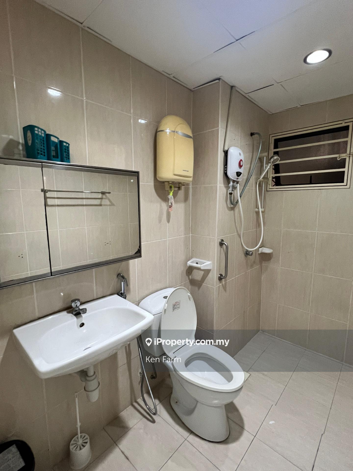 Kondominium untuk Dijual di Royal Domain Sri Putramas 2 oleh Ken Farm - iProperty.com.my