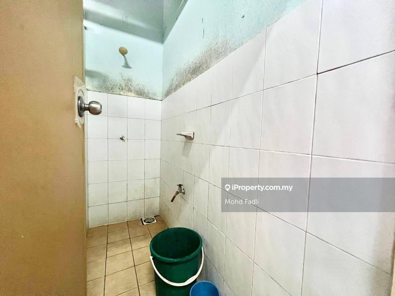 Flat for Sale in Damai by Mohd Fadli - iProperty.com.my