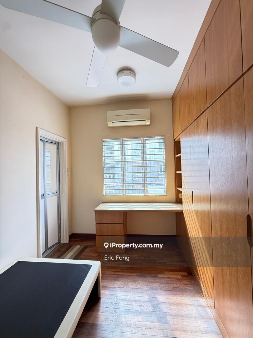 Townhouse for Sale in Bandar Sri Permaisuri, Cheras by Eric Fong - iProperty.com.my