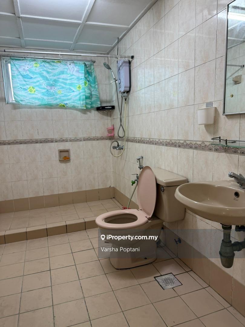 Condominium for Rent in Villa Scott by Varsha Poptani - iProperty.com.my