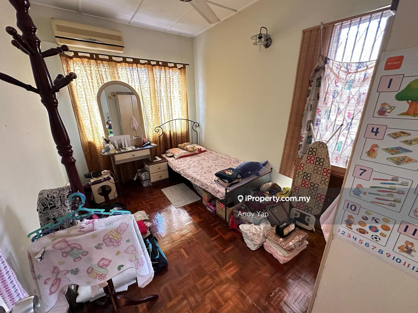 Rumah Teres untuk Dijual di Bandar Country Homes, Rawang oleh Andy Yap - iProperty.com.my