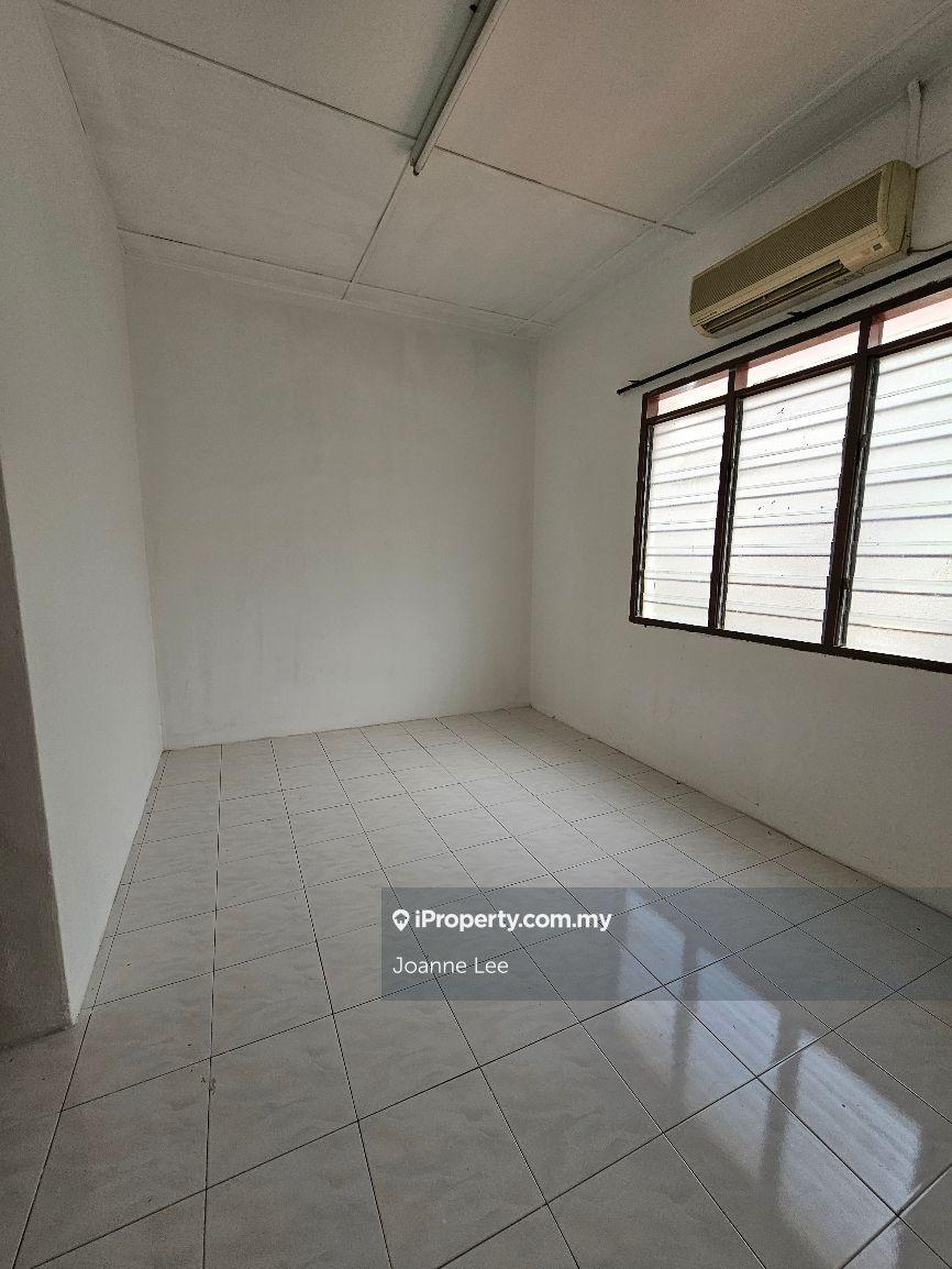 2-storey Terraced House for Sale in Menglembu Aeon Falim, Ipoh by Joanne Lee - iProperty.com.my