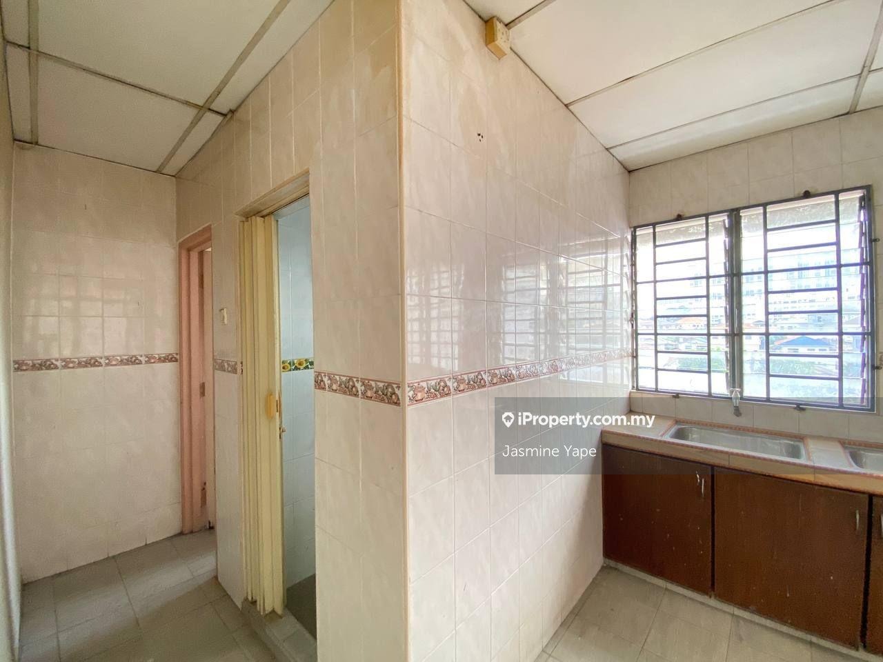 Retail-Office for Sale in Sunwaymas Commercial Centre, Petaling Jaya by Jasmine Yap - iProperty.com.my