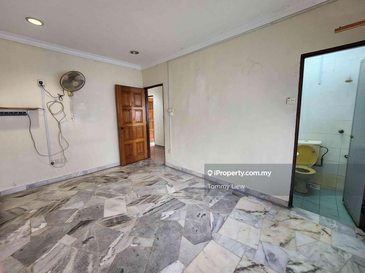 Rumah Berangkai 1 Tingkat untuk Dijual di SD11, Bandar Sri Damansara oleh Tommy Liew - iProperty.com.my
