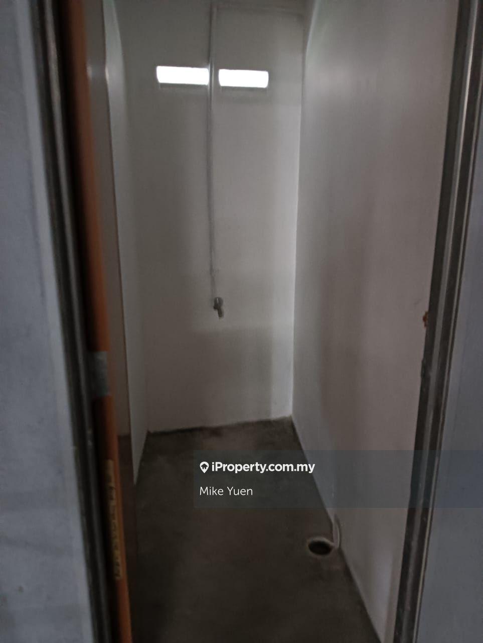 Warehouse for Rent in Desa Aman Puri, Kepong by Mike Yuen - iProperty.com.my