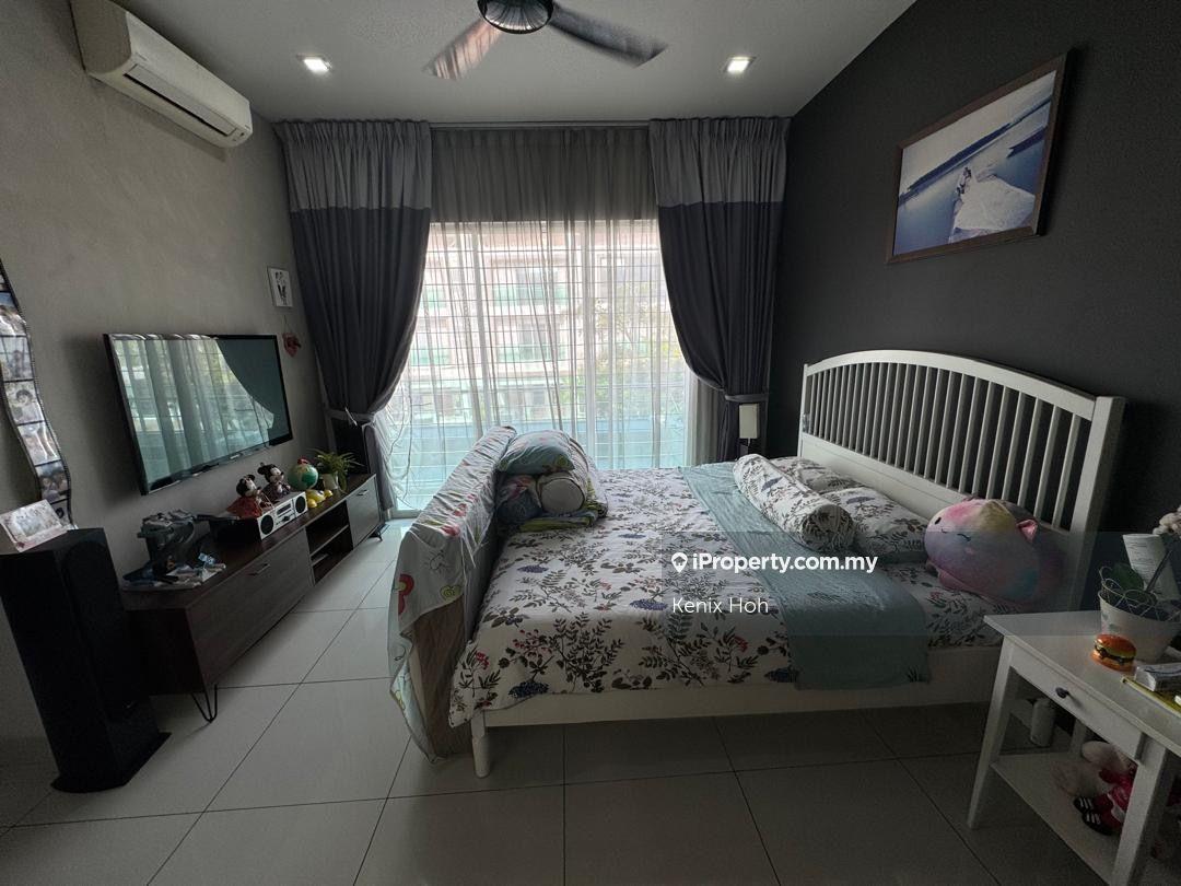 Rumah Berangkai 3 Tingkat untuk Dijual di Taman Subang Mas, Subang Jaya oleh Kenix Hoh - iProperty.com.my