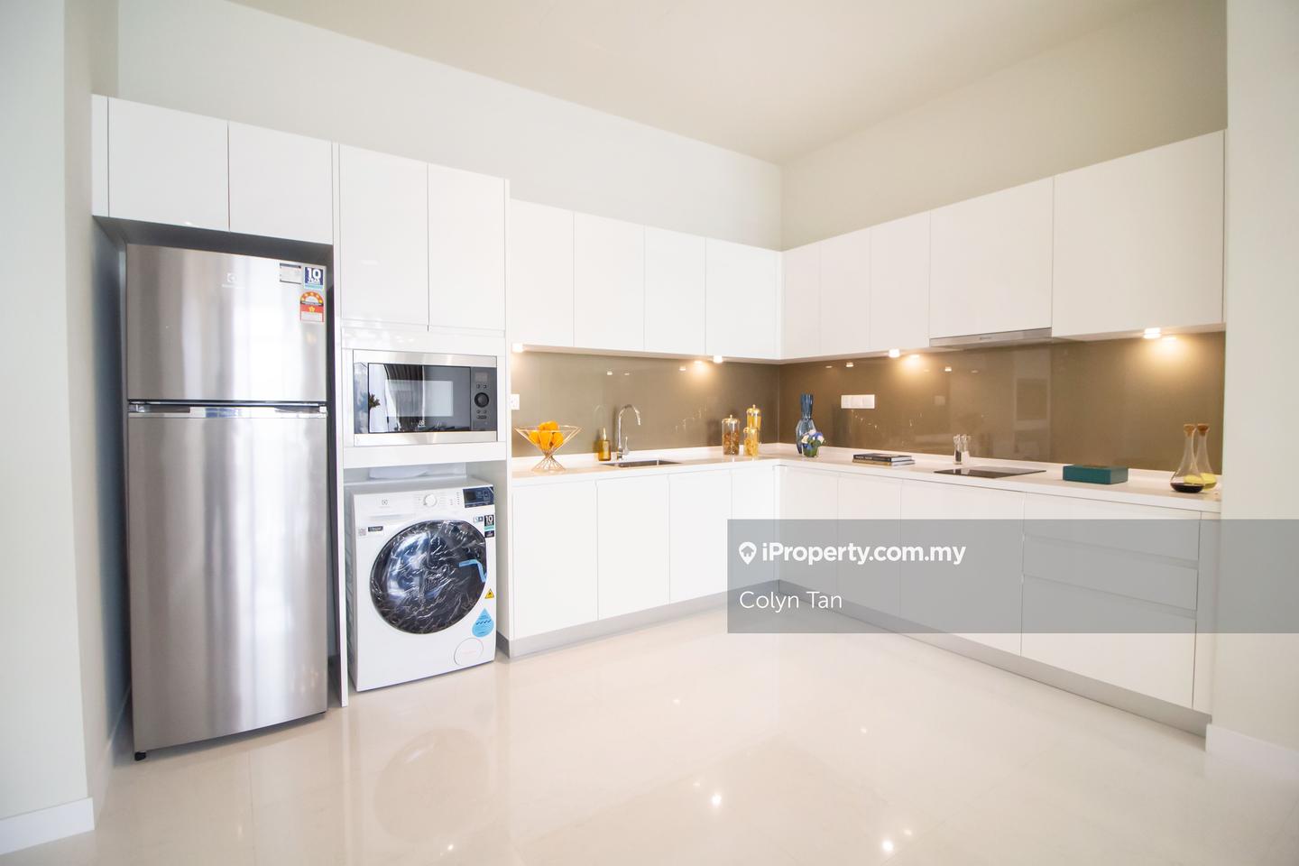 Service Residence for Rent in Service Suites @ Pavilion Embassy by Colyn Tan - iProperty.com.my