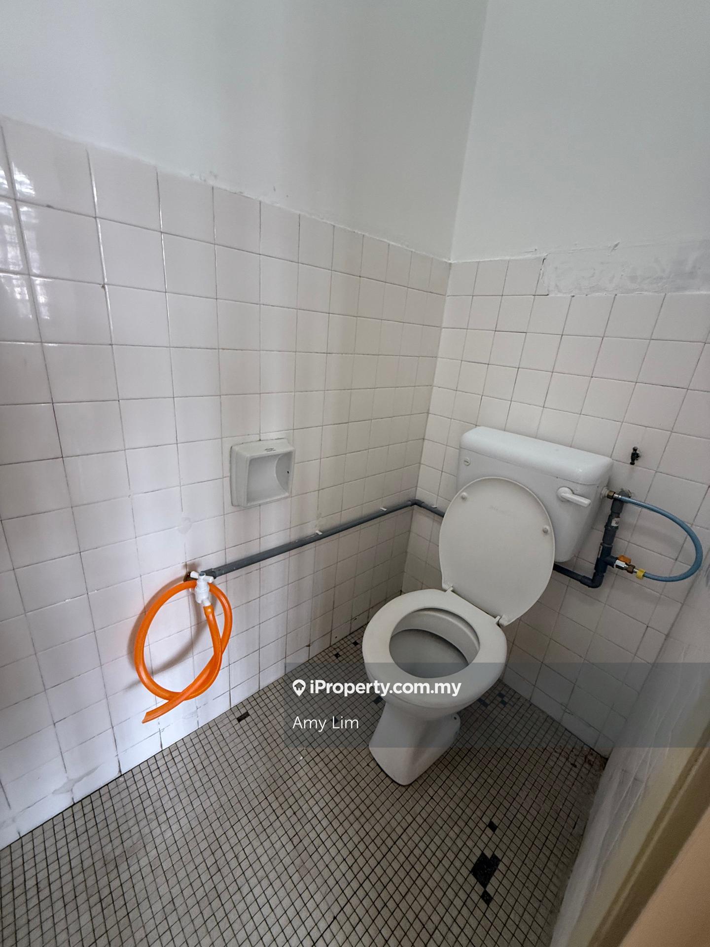 Rumah Berangkai 1 Tingkat untuk Dijual di Taman Alam Megah, Shah Alam oleh Amy Lim - iProperty.com.my