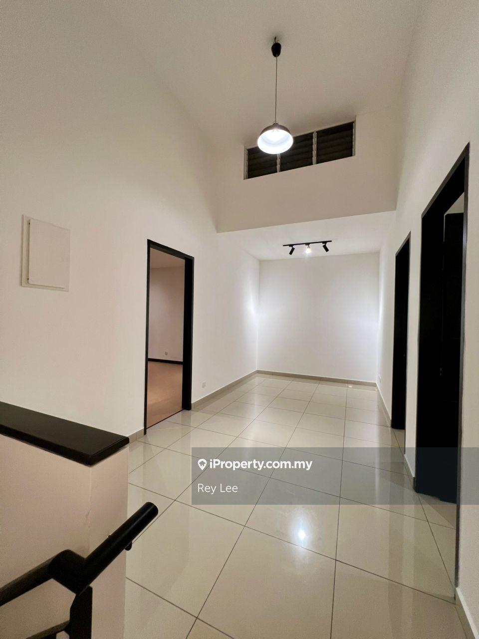 Rumah Berangkai 2 Tingkat untuk Dijual di Horizon Hills, Gelang Patah oleh Rey Lee - iProperty.com.my