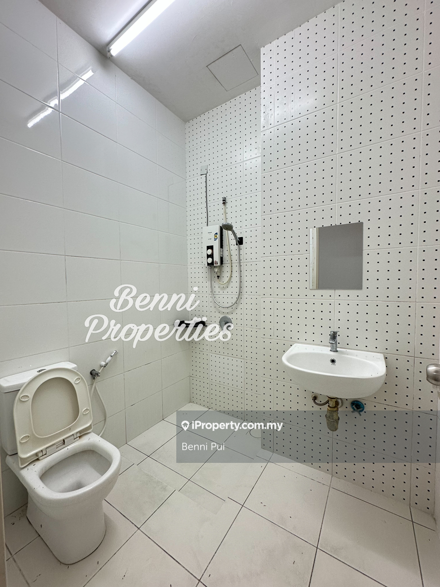 Rumah Berangkai 2 Tingkat untuk Dijual di Eco Majestic, Semenyih oleh Benni Pui - iProperty.com.my