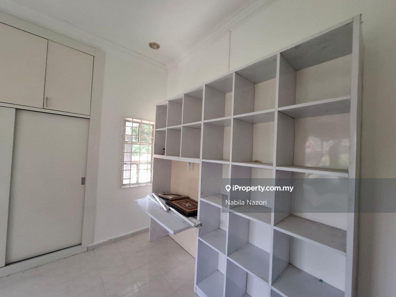 Banglo untuk Dijual di Kampung Kenali, Kubang Kerian oleh Nabila Nazori - iProperty.com.my